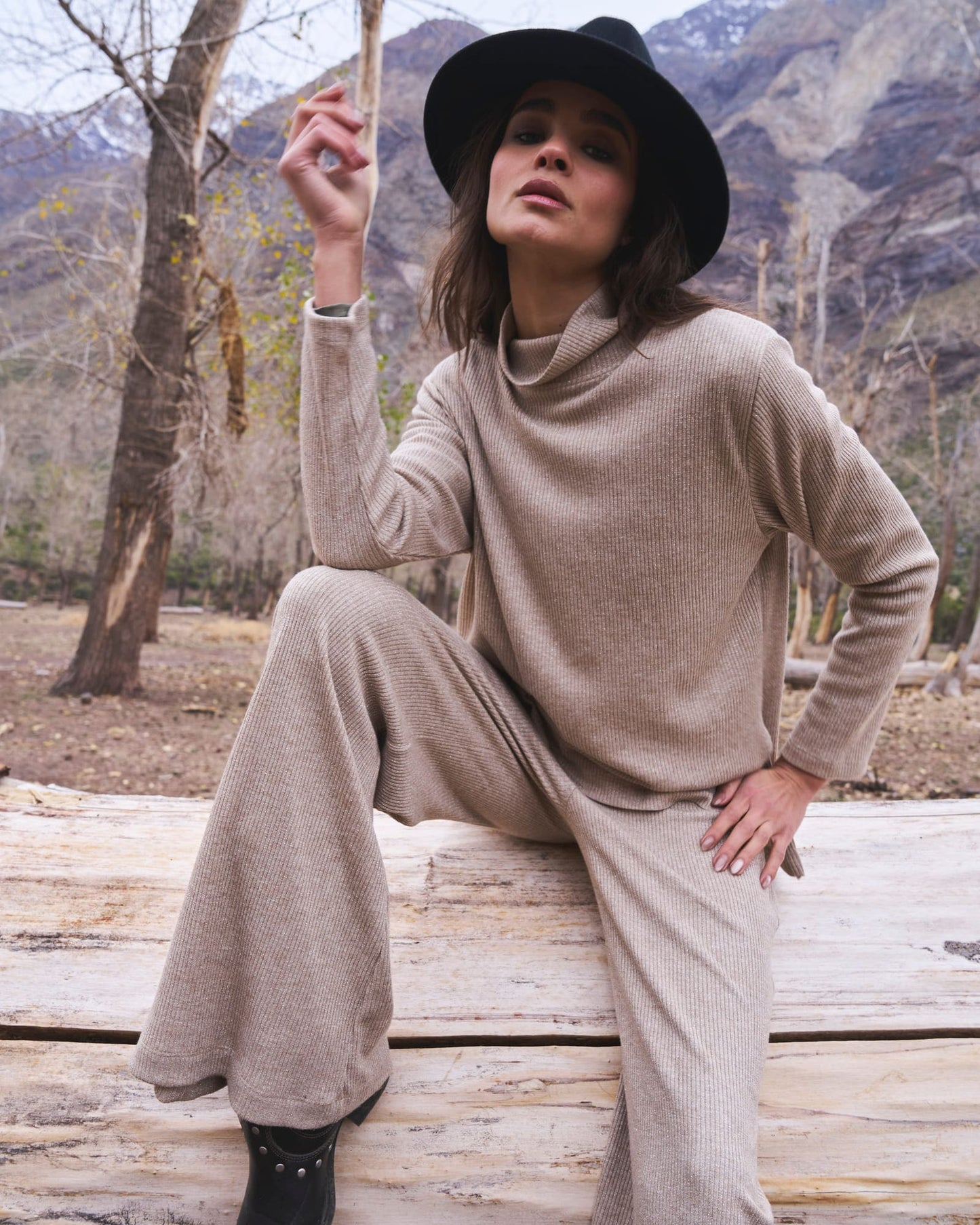Beatle Naira Beige
